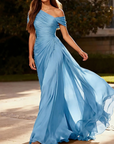 Maxi-jurk van geplooide chiffon met één schouder