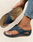 Yara | Sandalen met ergonomische zool en comfortabele sleehak