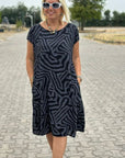 Rita - Jurk met ronde hals en patroon