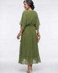 Elysia | Midi jurk met draping, V-hals en tailleband
