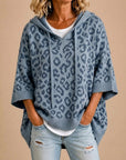 Filomena | Brede gebreide poncho met capuchon