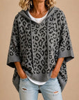 Filomena | Brede gebreide poncho met capuchon