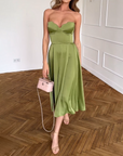 Liora | Elegante Midi Jurk Zonder Schouderbanden
