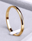 Eenvoudige ring van goud en zilver