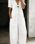 Maya | Jumpsuit met V-hals en korte mouwen