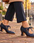 Loes - Laarzen met Veters
