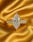 Gouden Ring met Marquise Diamant