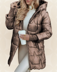 Noor – Glanzende winterjas met capuchon