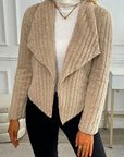 Danisha – Beige vest met ribstructuur
