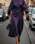 By Esmee - Tijdloos elegante jurk met lantaarnmouwen