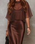 Bruine Chiffon Blouse En Satijnen Midi Jurk Tweedelige Set