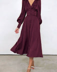 Satin Solid Ballon Mouw V-Hals Midi Jurk