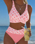Twee-delig Bikini Met Bh-Snit En Diamantpatroon