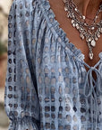 Lena | Blouse met stippenpatroon en vetersluiting