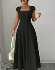 Feline | Elegante midi jurk vierkante hals