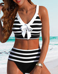 By Esmee® | Gestreepte Bikini met Hoge Taille