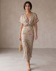 Antonella | Elegante jurk van licht en vloeiend materiaal