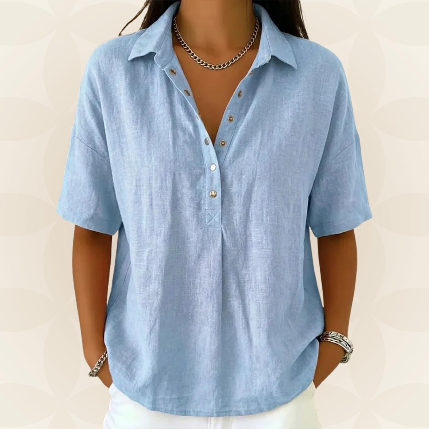 Sonja - Blouse met kraag en knoopdetail