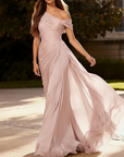 Maxi-jurk van geplooide chiffon met één schouder