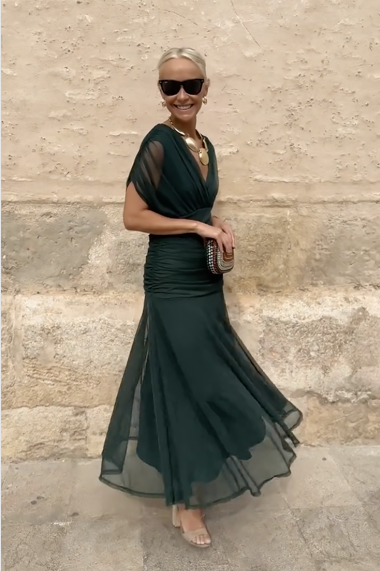 Luisa | Elegante lange feestjurk met V-hals