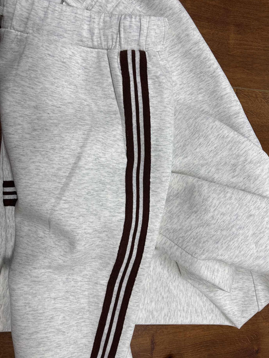 Marieke – Comfortabel set met brede pijpen