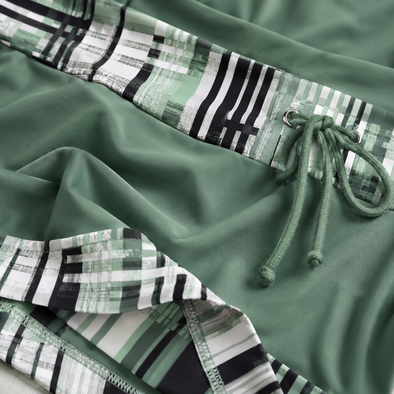 Noortje | Flatterende bikini met hoge taille en ribbels