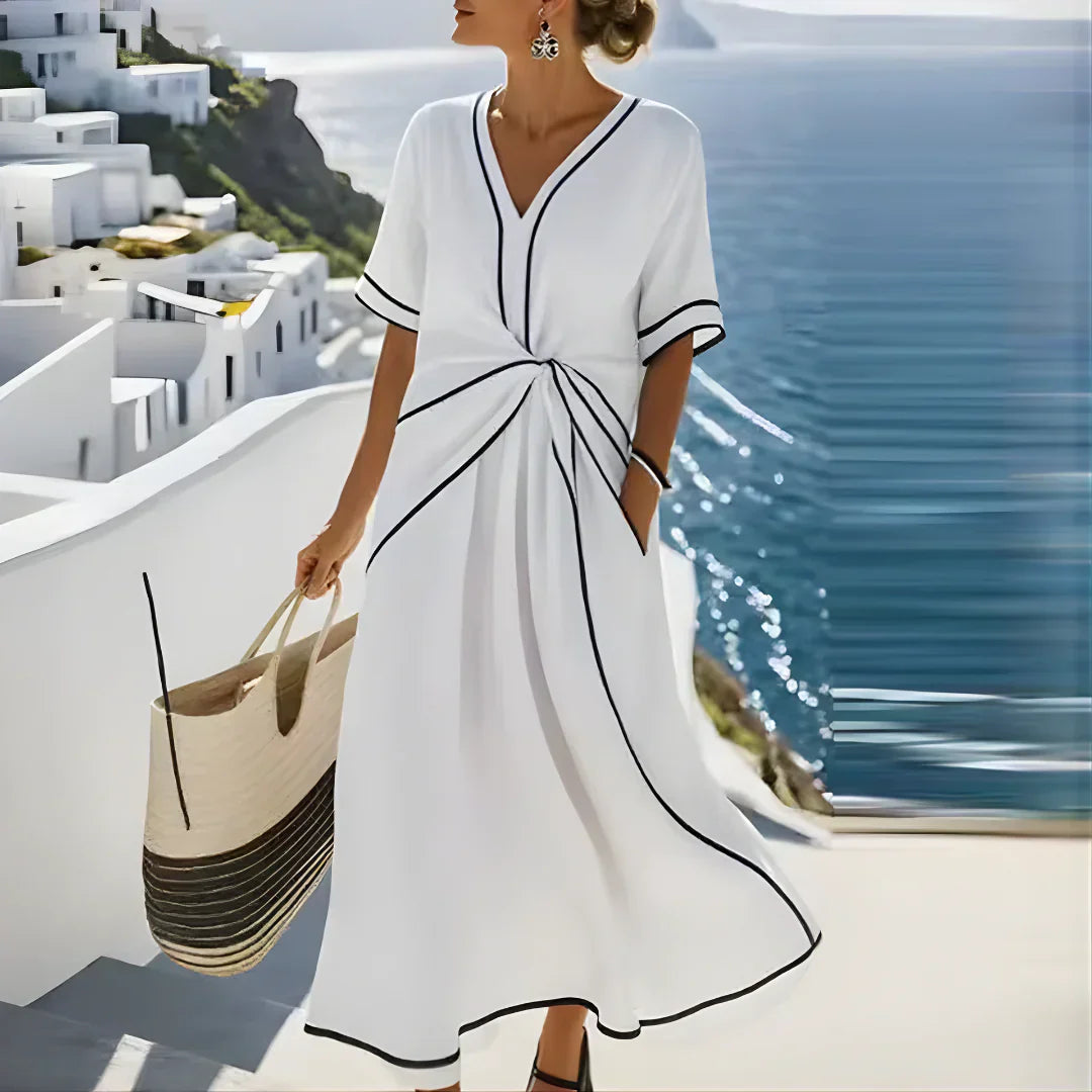 Athea - Elegante Flatterende Jurk
