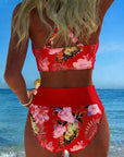 Bikini met contrasterend bloemenpatroon en split
