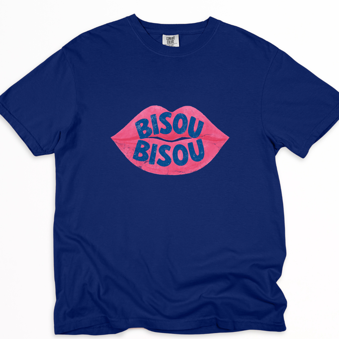 Bisou - Comfort Colors Relaxed Fit Premium T-shirt