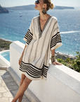Cannes - Strandjurk met V-hals en print