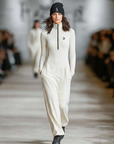 Lies | Maxi-jurk met hoge hals en zachte afwerking