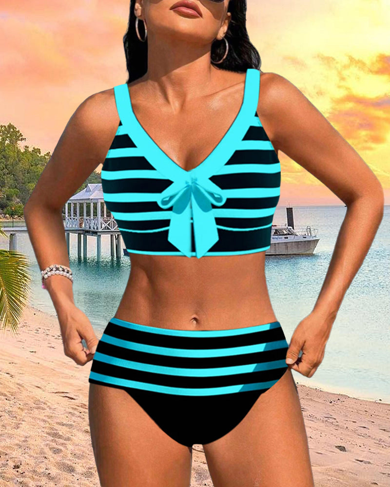 By Esmee® | Gestreepte Bikini met Hoge Taille