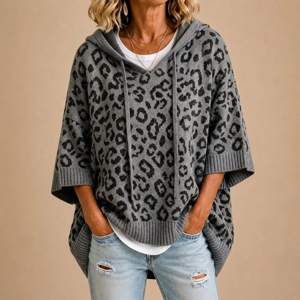 Filomena | Brede gebreide poncho met capuchon
