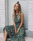 Anne - Polkadot Jurk met Tijdloze Print