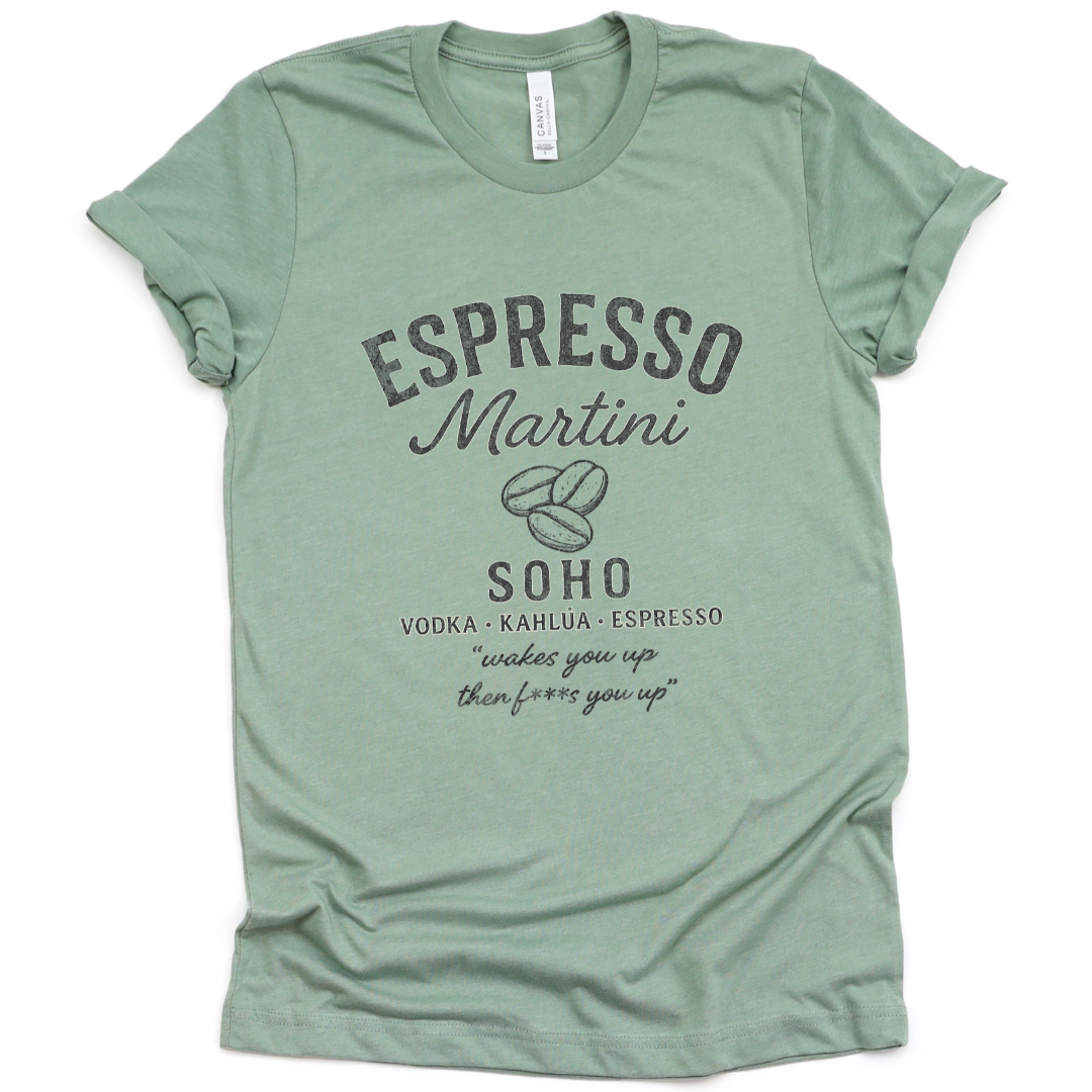 Espresso Martini, Vintage Vervaagde Print - Bella Canvas Super Zachte Standaard Pasvorm T-shirt