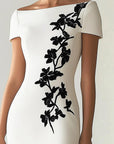 Chique Bloemenprint Bootnek Midi Jurk