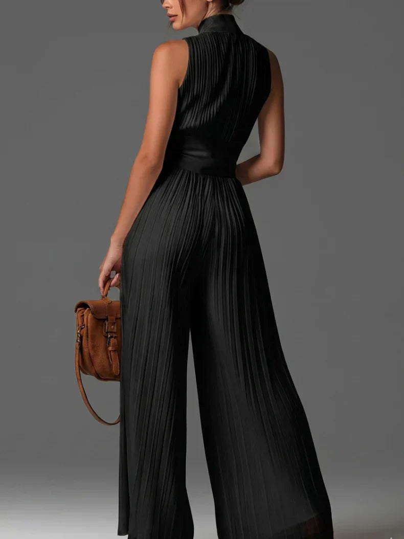 Priscilla | Plissé Jumpsuit met Halterhals