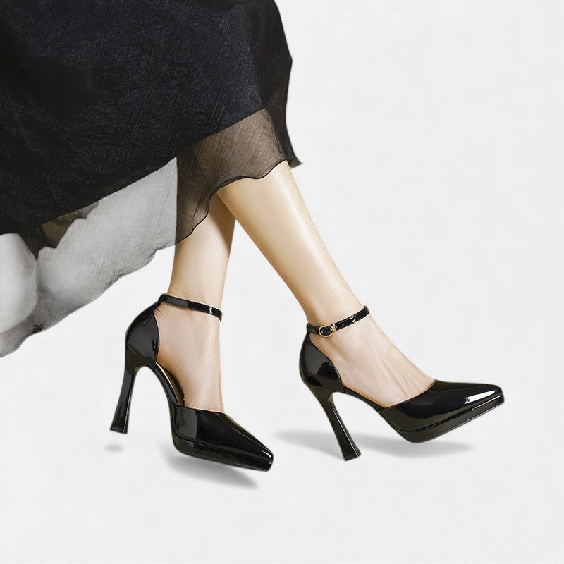Evette - Leren Hakken