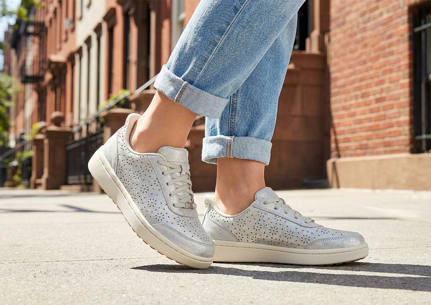 Elise - De Hands-Free Comfort Sneaker voor Stijlvolle Dagen