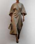 KATARZYNA | MAXI-JURK MET KIMONO-ERMEN