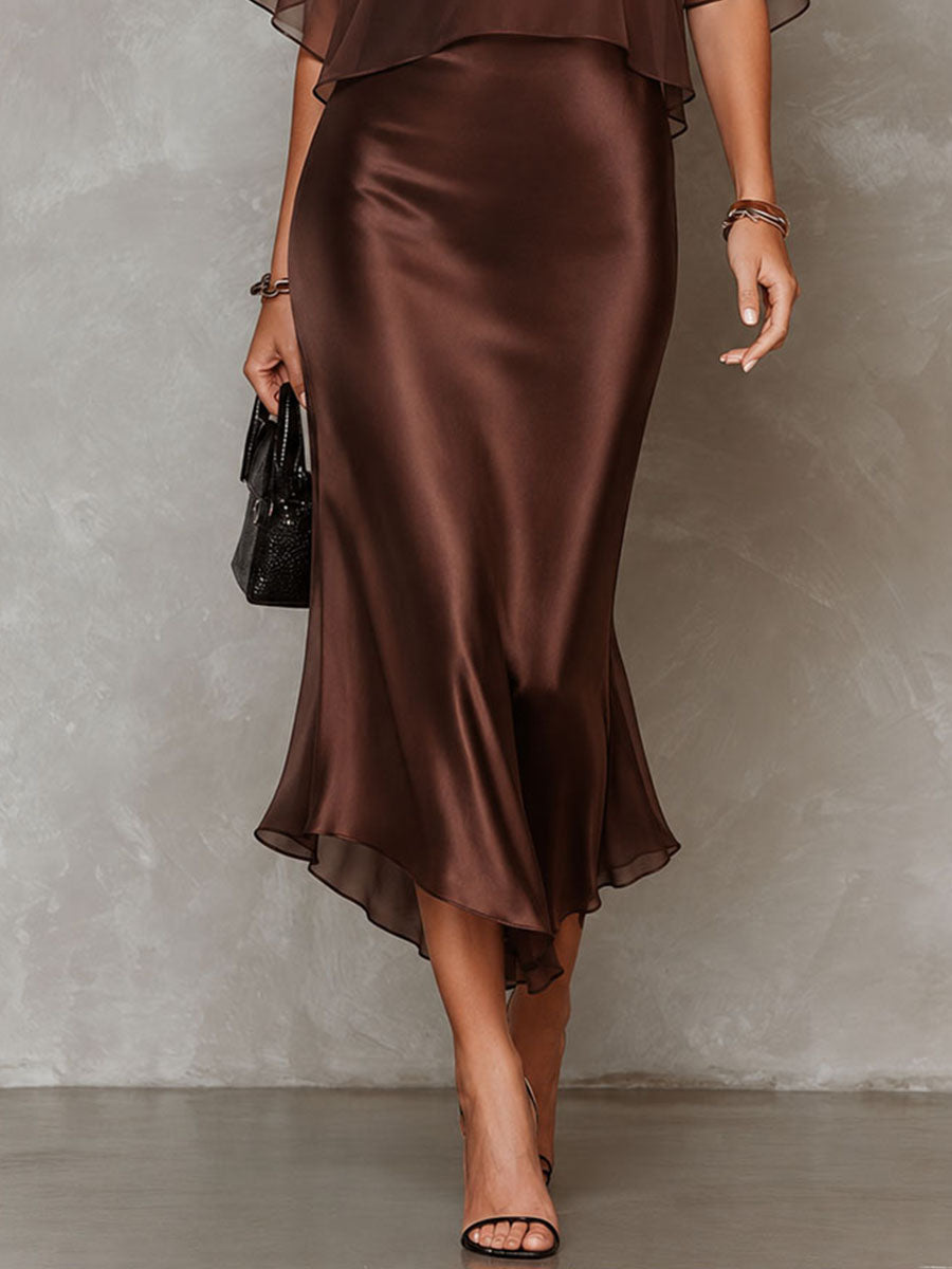 Bruine Chiffon Blouse En Satijnen Midi Jurk Tweedelige Set
