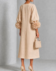Beige Bloemen Knopen Midi Jurk Met Opvallende Bloemen Mouwen