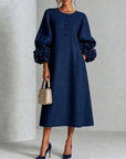 Marineblauwe Bloemen Button-down Midi-jurk Met Opvallende Bloemenmanchetten