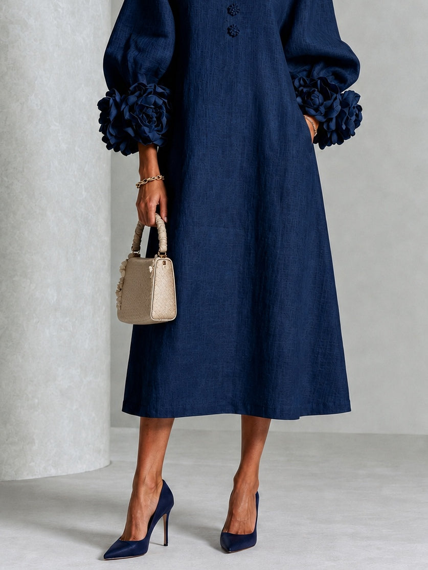Marineblauwe Bloemen Button-down Midi-jurk Met Opvallende Bloemenmanchetten