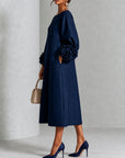 Marineblauwe Bloemen Button-down Midi-jurk Met Opvallende Bloemenmanchetten