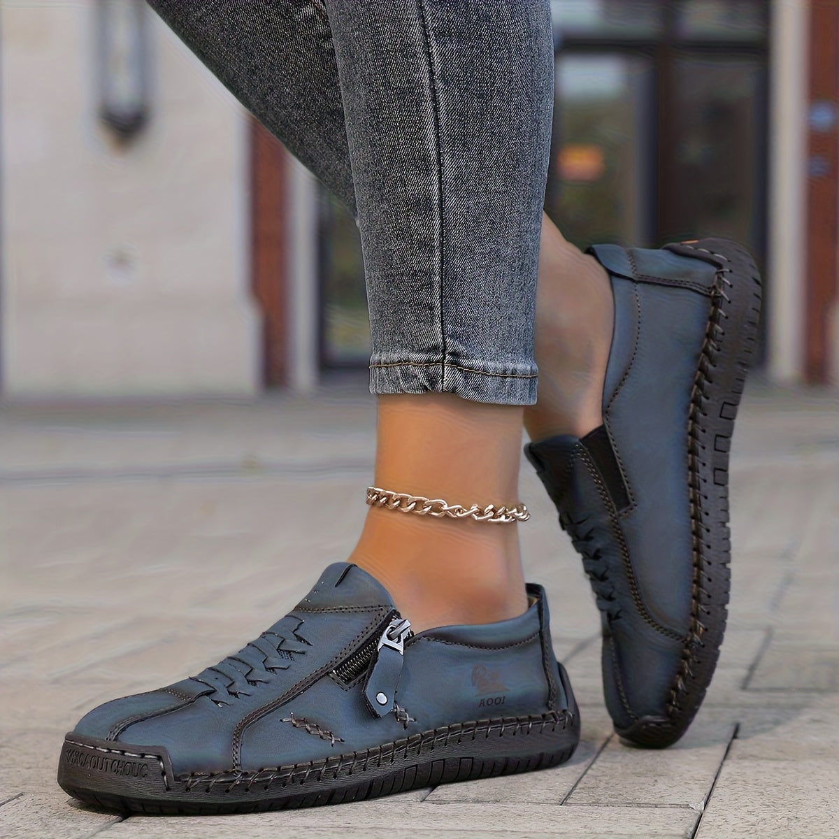 Nila – Elegante comfort met praktische rits