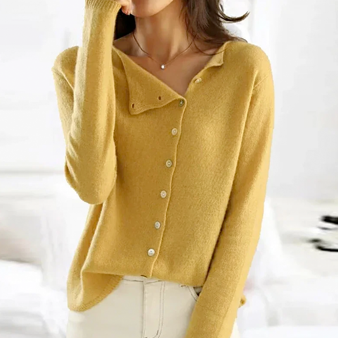 Tove | Kasjmier cardigan met asymmetrische knopen