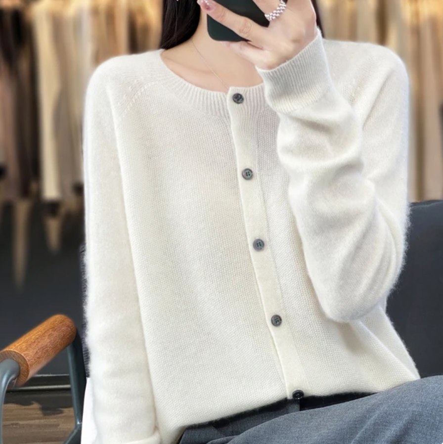 Ernestine | Casual kasjmier cardigan met knopen