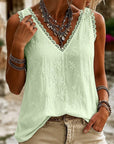 Marjet | Kanten Tanktop met V-hals