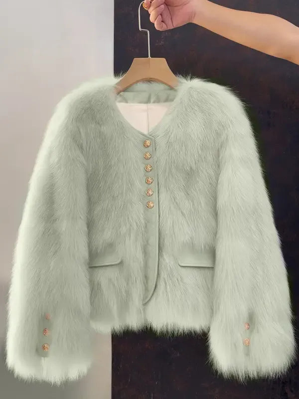 Franca | Fluffy korte jas met knopen